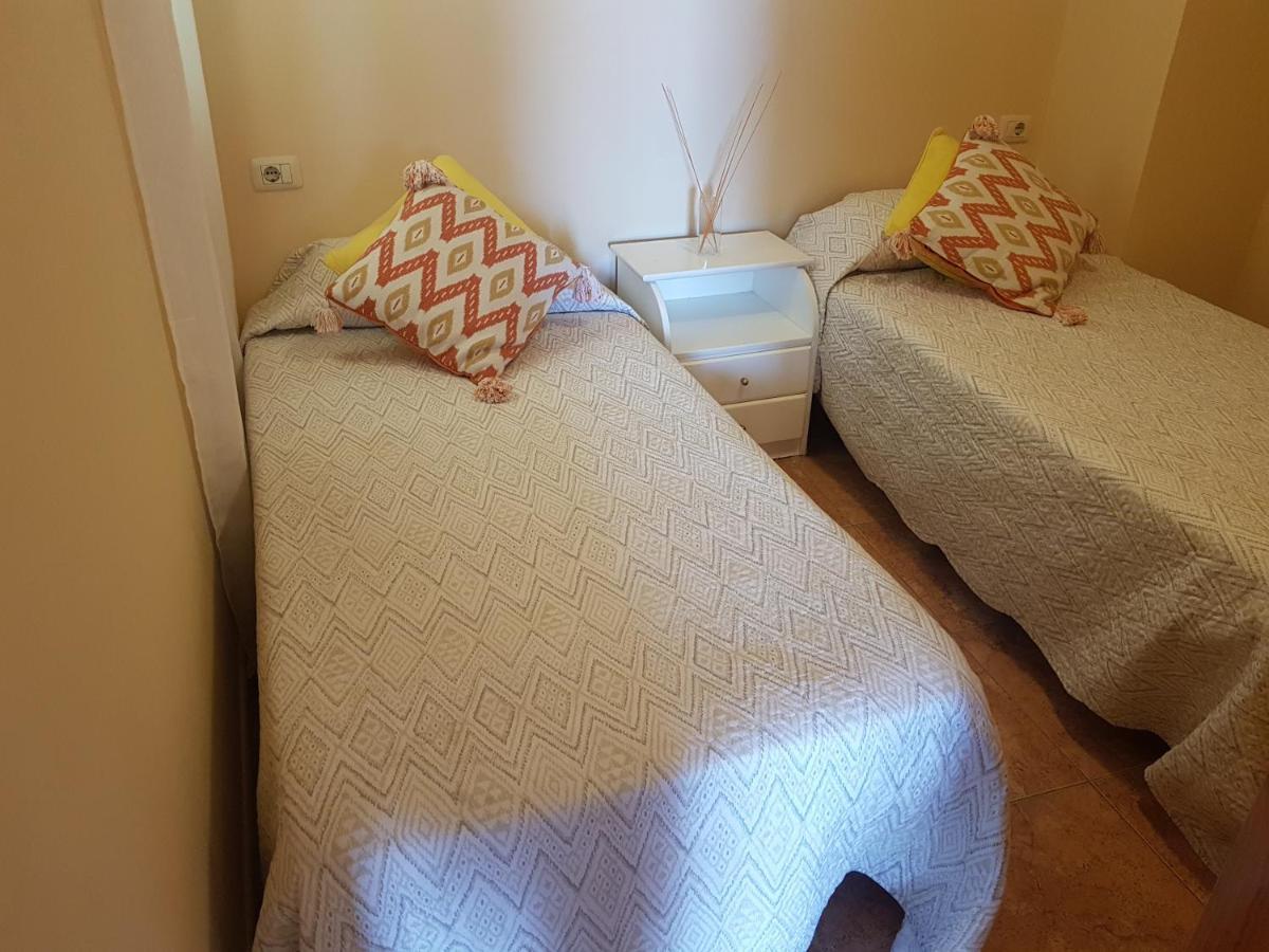 Apartamentos Las Salinas 2 Caleta de Interian Bagian luar foto